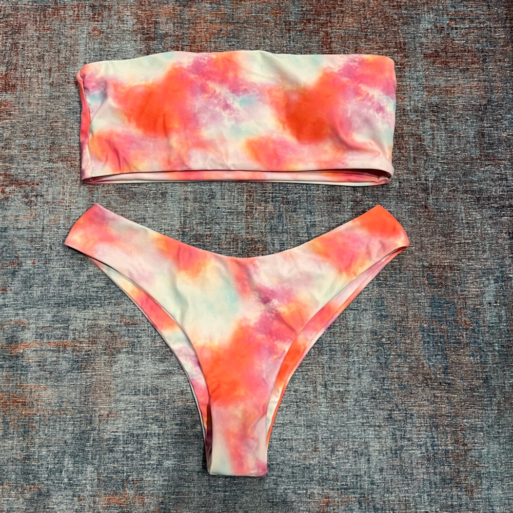Bandeau blogger vacation tie dye bikini cheeky bathing suit M